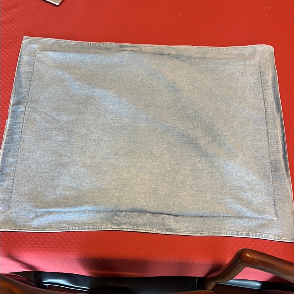 Gorgeous vintage Ralph Lauren denim standard pillow sham. Fantastic condition. - Picture 2 of 5